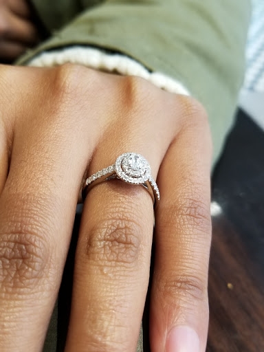 Jeweler «Kevin Jewelers», reviews and photos, 2800 N Main St #180, Santa Ana, CA 92705, USA