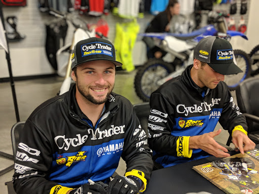 Motorcycle Dealer «Apache Motorcycles Phoenix», reviews and photos, 3618 W Camelback Rd, Phoenix, AZ 85019, USA