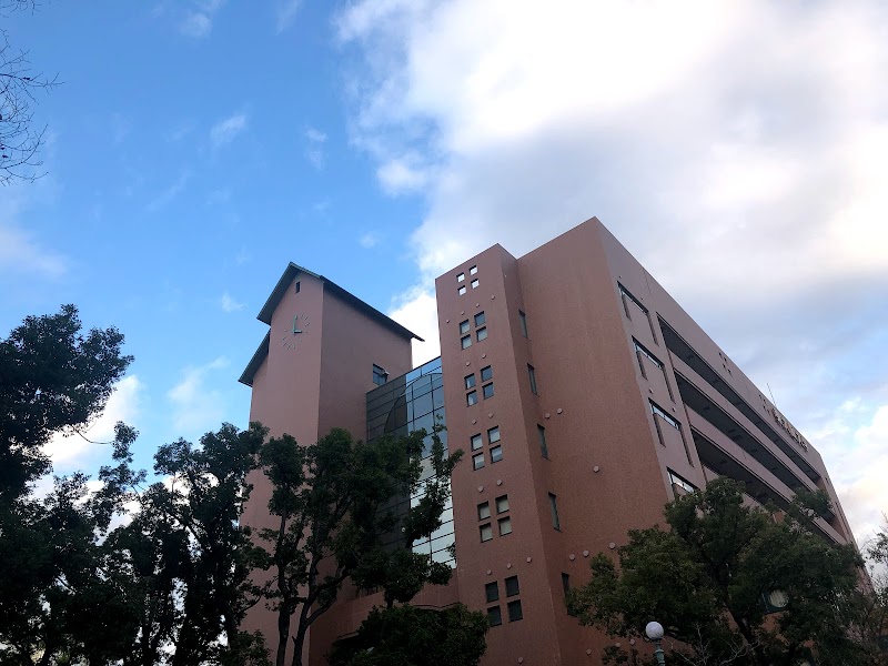 東大阪大学敬愛高等学校