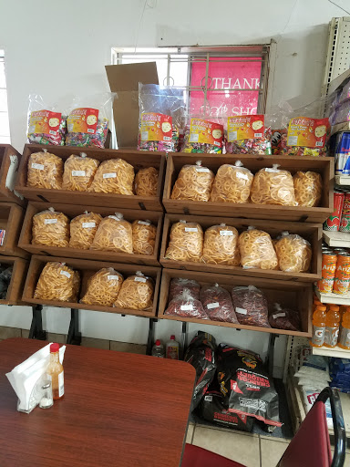 Grocery Store «Gaytan Family Market», reviews and photos, 14110 Austin Rd, Clearlake, CA 95422, USA