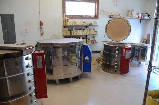 Pottery Store «Mississippi Mud Pottery», reviews and photos, 310 E Broadway, Alton, IL 62002, USA