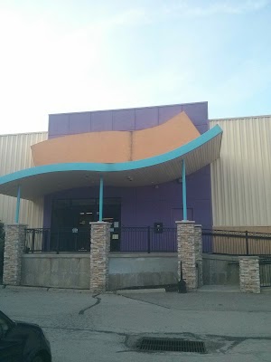 Family Bowlaway Fun Center - photo 4