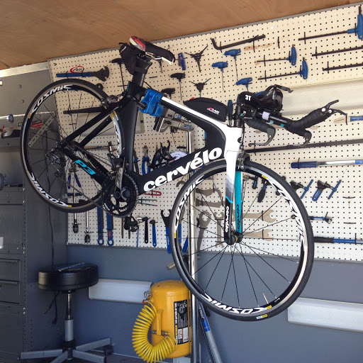 Bicycle Repair Shop «Thrill Bikes», reviews and photos, 4206 W Electra Ln, Glendale, AZ 85310, USA