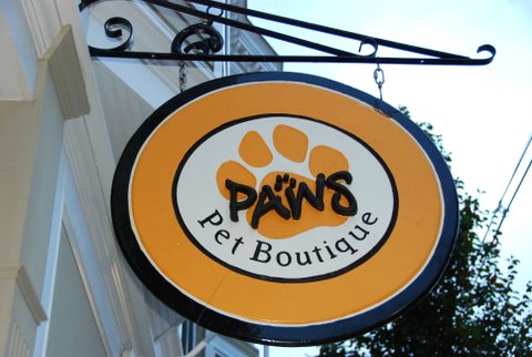 Pet Store «Paws Pet Boutique», reviews and photos, 106 Main St, Amesbury, MA 01913, USA