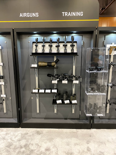 Pawn Shop «High-Caliber Pawn», reviews and photos, 306 E Railroad St, Long Beach, MS 39560, USA