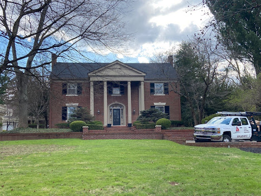 Roofing Contractor «AIC Roofing & Construction Inc», reviews and photos, 412 Spring St, Lexington, KY 40508, USA