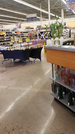 Grocery Store «Safeway», reviews and photos, 7561 W 80th Ave, Arvada, CO 80003, USA