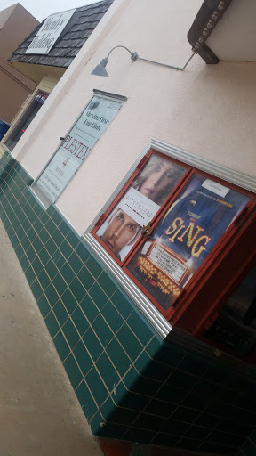 Movie Theater «Plestex Theatre», reviews and photos, 111 E Johnson St, Pleasanton, TX 78064, USA