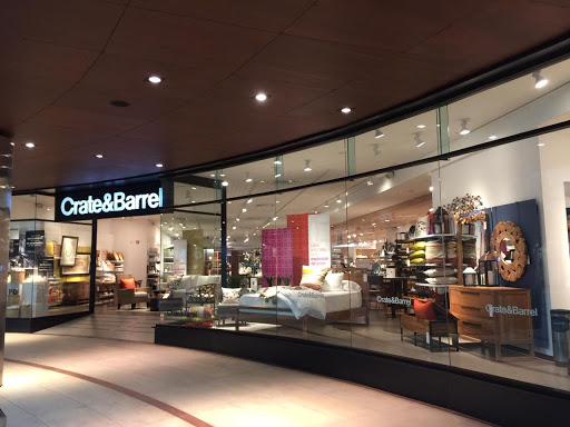 Crate and Barrel - Monterrey