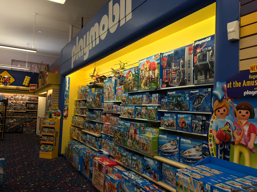 Toy Store «King Arthurs Court Toys», reviews and photos, 3040 Madison Rd, Cincinnati, OH 45209, USA