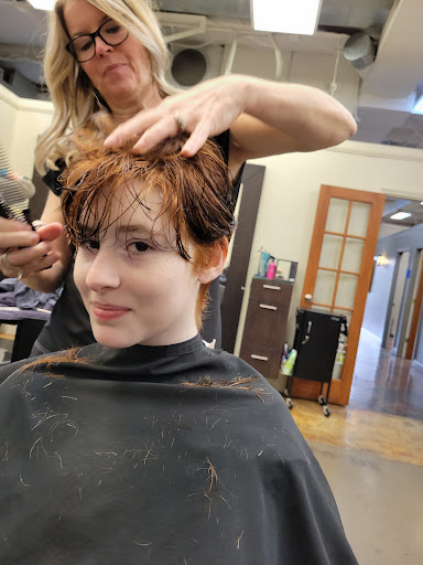 Beauty Salon «Elements Hair Salon», reviews and photos, 2617 Anderson Rd, Crescent Springs, KY 41017, USA