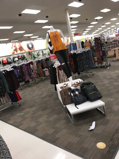 Department Store «Target», reviews and photos, 2499 Whipple Rd, Hayward, CA 94544, USA