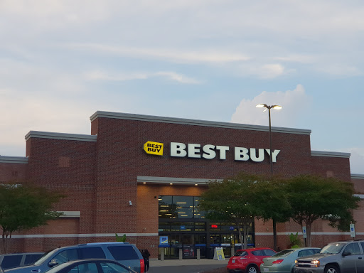 Shopping Mall «Crossroads Plaza», reviews and photos, 213 Crossroads Blvd, Cary, NC 27518, USA