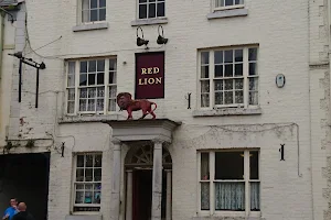 The Red Lion Hotel image