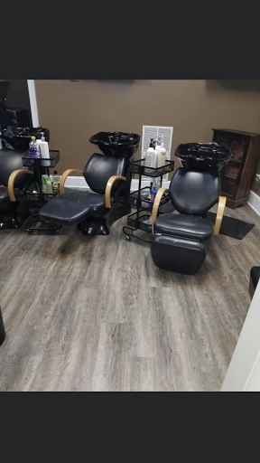 Nail Salon «Profiles Hair Salon», reviews and photos, 1185 Green St SE, Conyers, GA 30012, USA