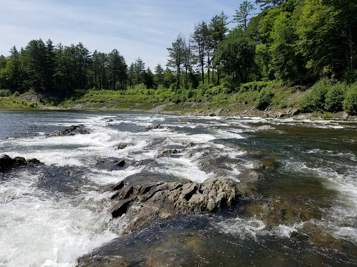 Gift Shop «Quechee Gorge Gifts & Sportswear», reviews and photos, 6053 Woodstock Rd, Quechee, VT 05059, USA