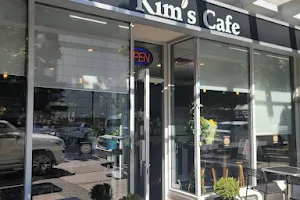 Kim's Café image