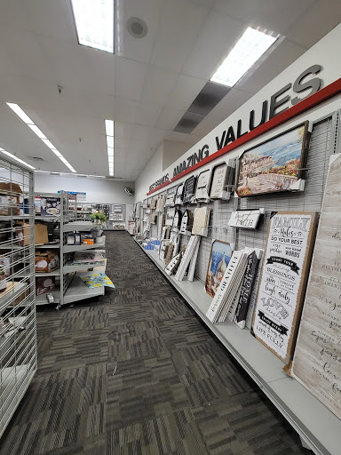 Clothing Store «Burlington Coat Factory», reviews and photos, 3702 E Hammer Ln, Stockton, CA 95212, USA