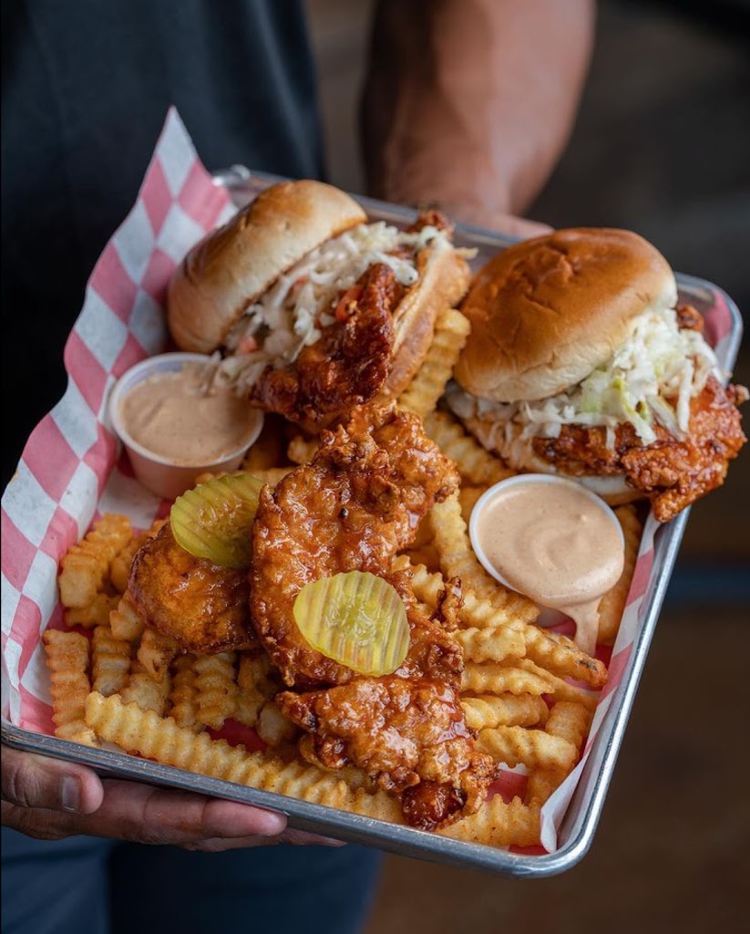 HCK Hot Chicken (Hot Chikn Kitchn) 07652