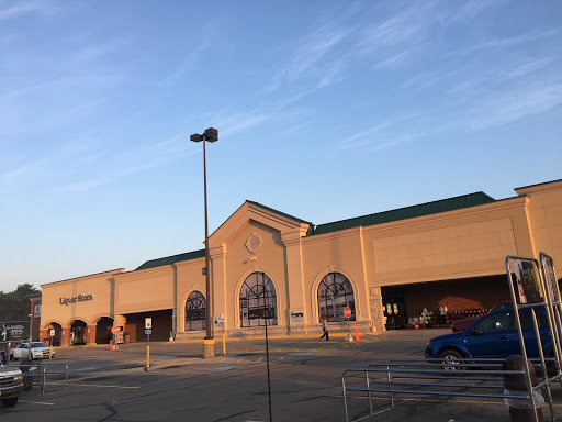 Grocery Store «Kroger», reviews and photos, 1034 IN-229, Batesville, IN 47006, USA