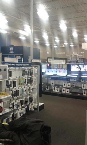 Electronics Store «Best Buy», reviews and photos, 26 Plaza Dr, Fairview Heights, IL 62208, USA
