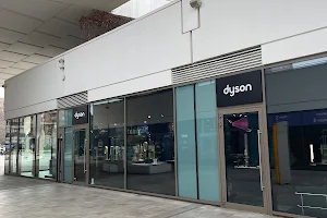 Dyson Demo Store City Life Milan image