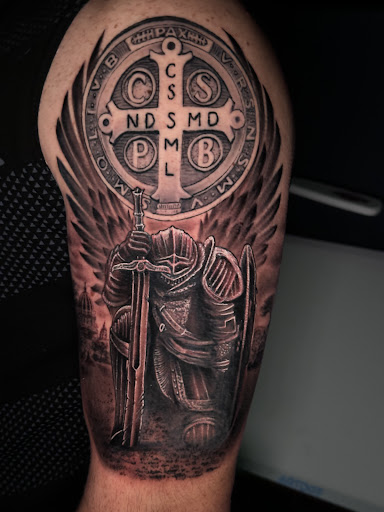 Explore side of finger tattoo ideas, creative tattoo ideas in Port Charlotte, available at Black Sails Tattoo