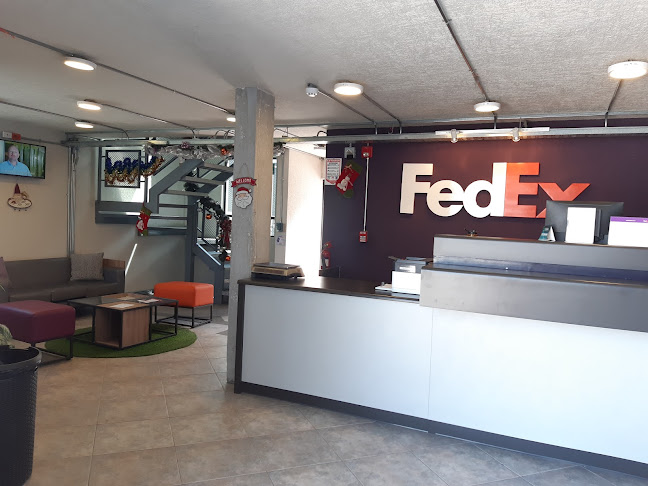 Opiniones de FedEx Quito - Federal Express en Quito - Servicio de mensajería