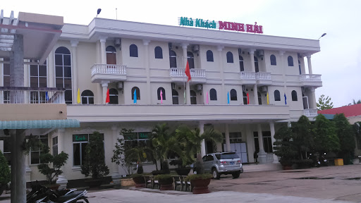 Nhà Khách Tỉnh Ủy Cà Mau