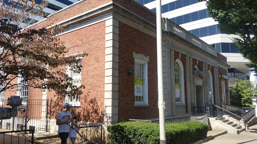 Pet Supply Store «Unleashed by Petco», reviews and photos, 8412 Georgia Ave, Silver Spring, MD 20910, USA