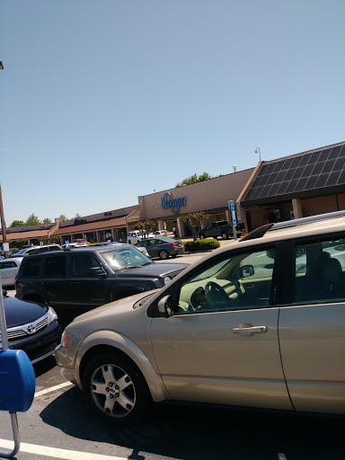 Grocery Store «Kroger», reviews and photos, 1232 S Hairston Rd, Stone Mountain, GA 30088, USA