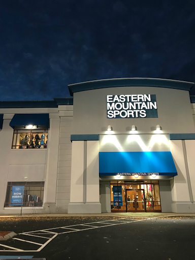 Eastern Mountain Sports, 281 Daniel Webster Hwy, Nashua, NH 03060, USA, 