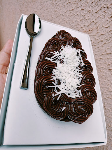 Logo da empresa - Raphaela Andrade Chocolateria