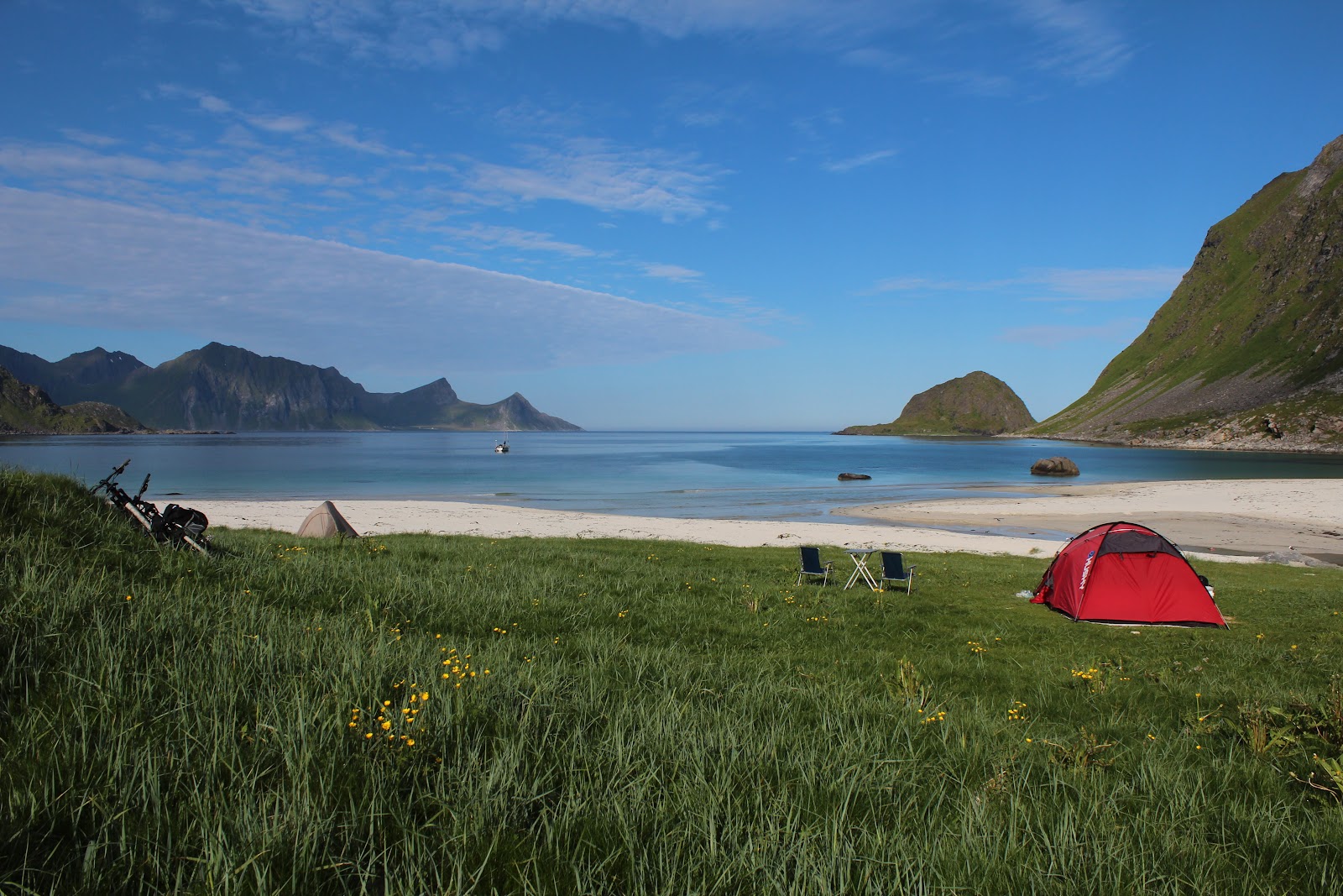 Haukland Beach photo #8