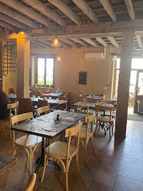 Atmosphère du Restaurant Le Bistrot du Château à Saint-Fargeau - n°9