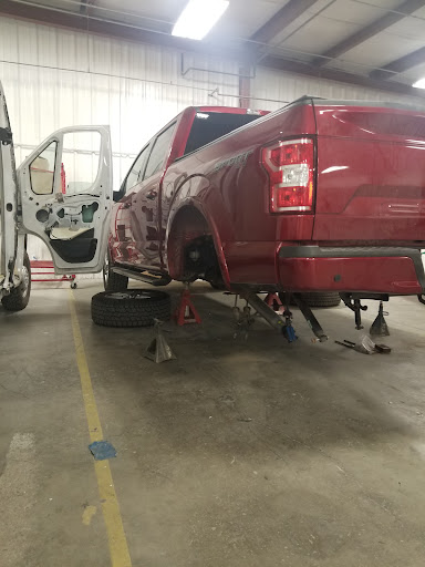 Auto Body Shop «ABRA Auto Body & Glass», reviews and photos, 10501 W 48th Ave, Wheat Ridge, CO 80033, USA