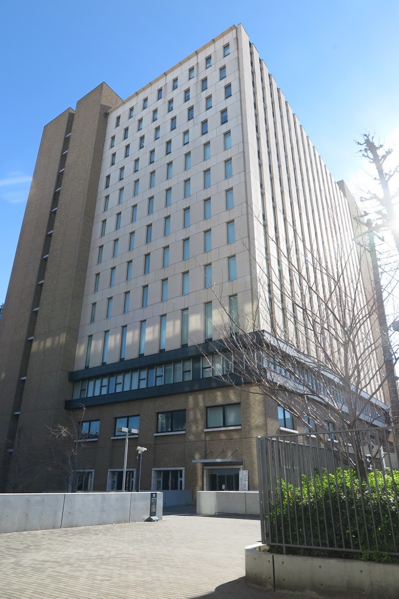 早稲田大学 国際教養学部事務所