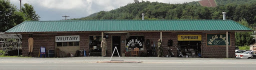 PackRats, 150 Linville St, Newland, NC 28657, USA, 