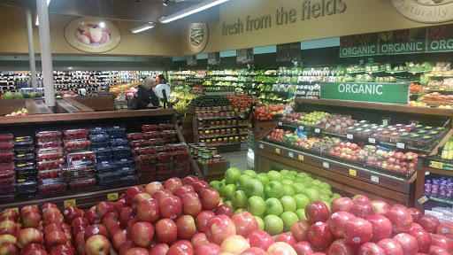 Grocery Store «Safeway», reviews and photos, 401 A Ave, Lake Oswego, OR 97034, USA