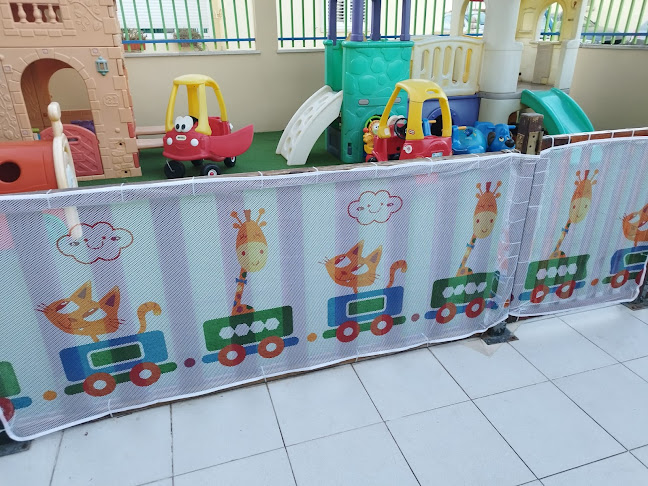 Avaliações doFantasia E Letras-Jardim de Infância Unipessoal Lda em Cascais - Creche