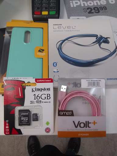 Cell Phone Store «Boost Mobile Store by Preferred Wireless Consultants», reviews and photos, 1919 Glynn Ave #80, Brunswick, GA 31520, USA