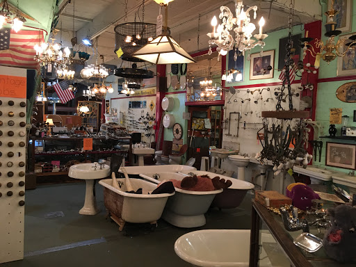 Hardware Store «Hippo Hardware & Trading Co», reviews and photos, 1040 E Burnside St, Portland, OR 97214, USA