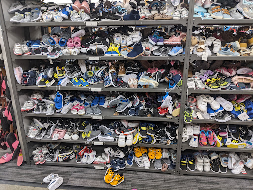 Department Store «Nordstrom Rack Cerritos Best Plaza», reviews and photos, 11111 183rd St, Cerritos, CA 90703, USA