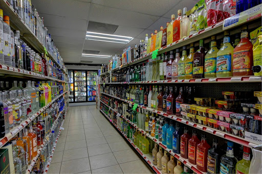Liquor Store «Liquor Warehouse», reviews and photos, 10332 US-441, Leesburg, FL 34788, USA