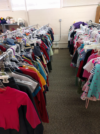 Thrift Store «Hilltoppers Inc Thrift Store», reviews and photos, 154 E 1st St, Crossville, TN 38555, USA