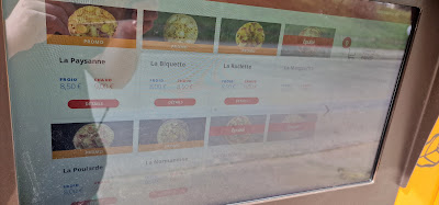 Chez Paolina (distributeurs à pizzas) à Le Mans