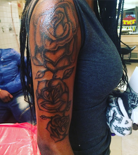 Tattoo Shop «TNT TATTOOS», reviews and photos, 1714 W 79th St, Chicago, IL 60620, USA