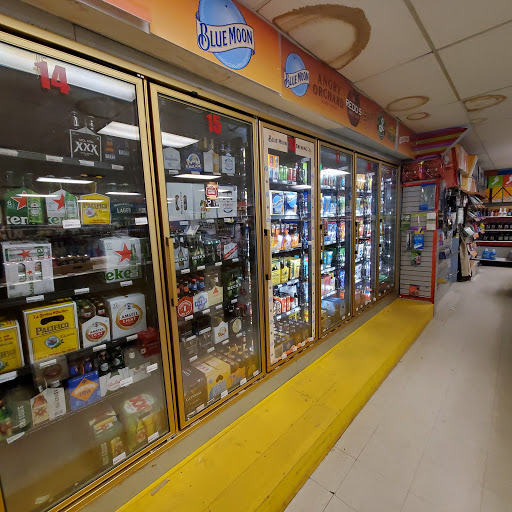 Liquor Store «Cream Ridge Country Market & Liquors», reviews and photos, 794 Monmouth Rd, Cream Ridge, NJ 08514, USA