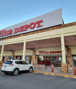 Office Depot Boulevard Aeropuerto. 190 Locales Del 5 Al 11 Centro Comercial Altacia, Privada Sta. Julia, 37230 León de los Aldama, Gto., México