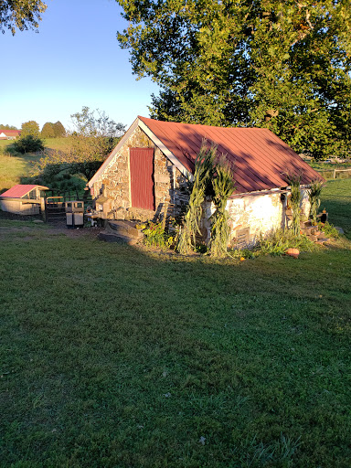 Dairy Farm «Milky Way Farm», reviews and photos, 521 E Uwchlan Ave, Chester Springs, PA 19425, USA